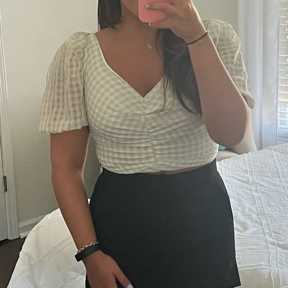 Vestique Top